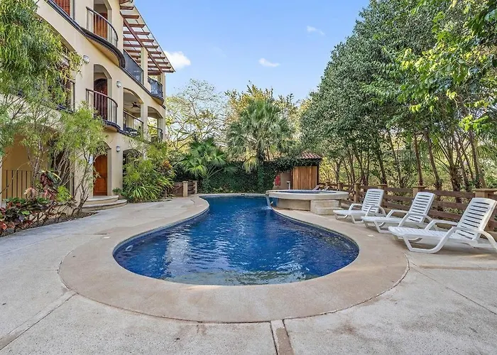 Gav10 Modern Pool Side In Quiet Area Of Tam *